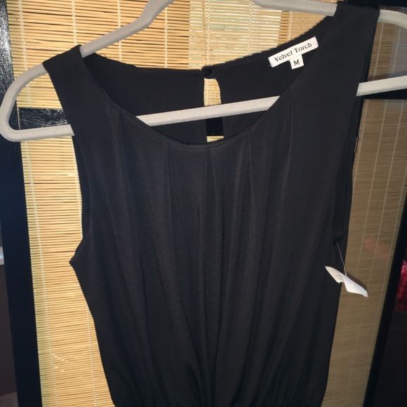 Chic Black Jumpsuit - Picture 5 of 5